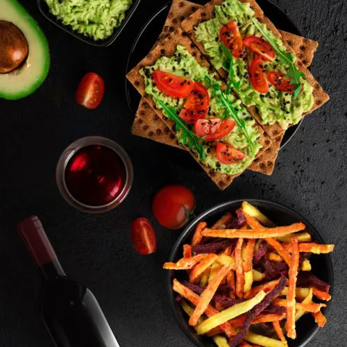 Veggie Fries con Fette Croccanti e Guacamole