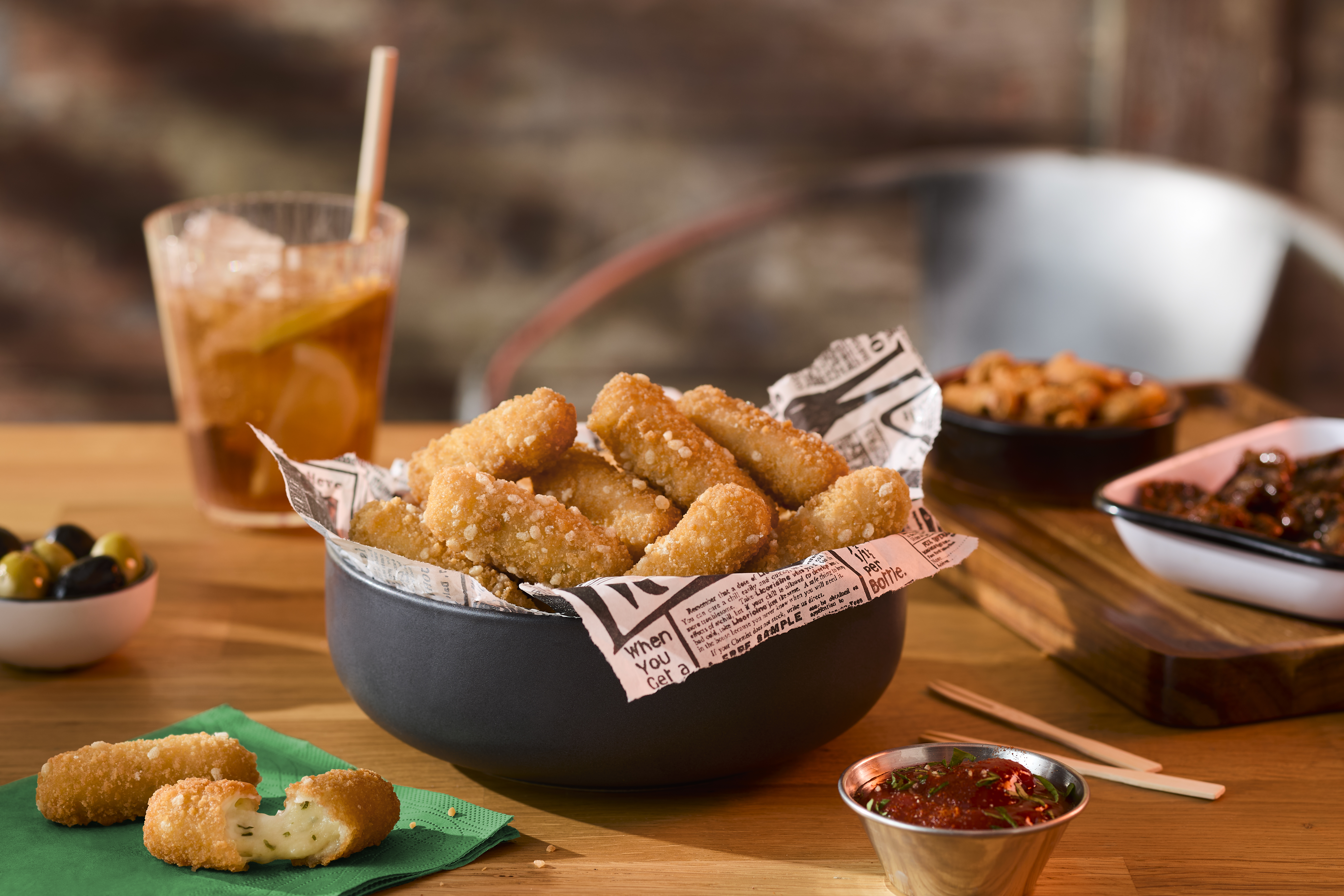 Cheesy Garlic Dippers